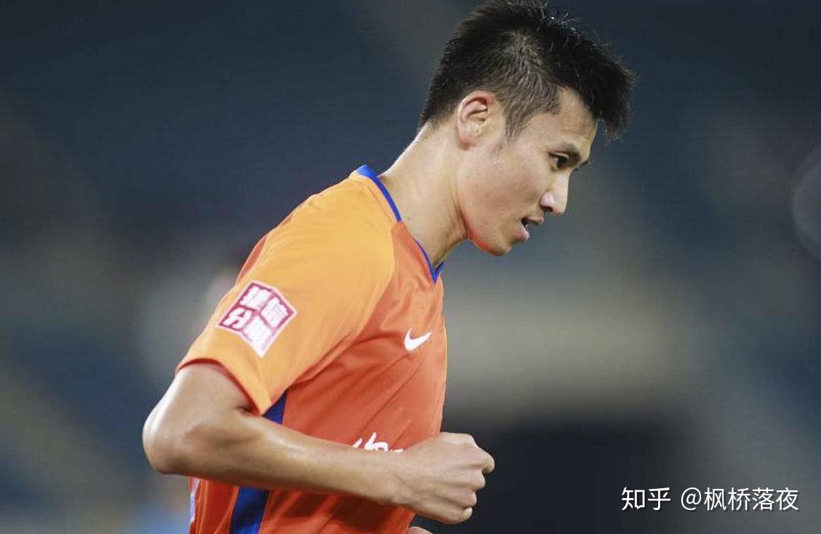 爱游戏娱乐 -关键时刻中超传出新动向，皇家社会更衣室发声，管理层表态：底气十足，阵容厚度经受考验的简单介绍